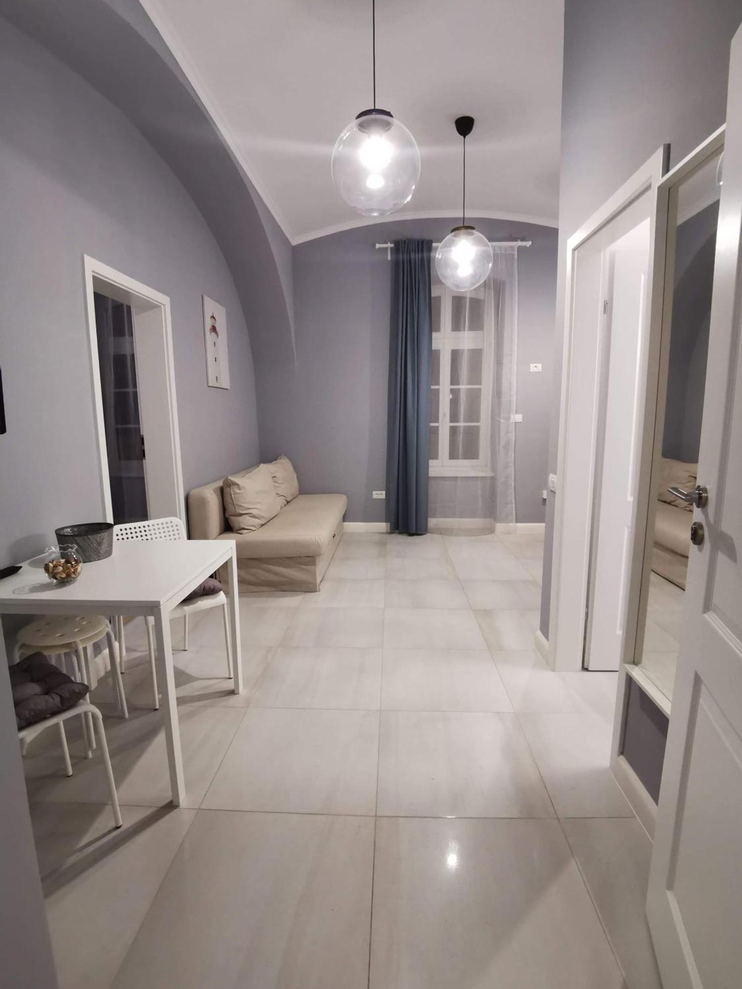 Central Accommodation Тимишоара Екстериор снимка